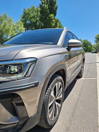 Volkswagen Taos 1.4 250 Tsi Highline