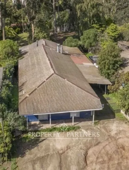 Excelente Ubicación, Ideal Para Remodelar En El Ce...