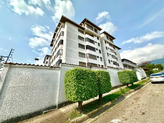 Apartamento En Terrazas Del Este. San Cristóbal. /so.