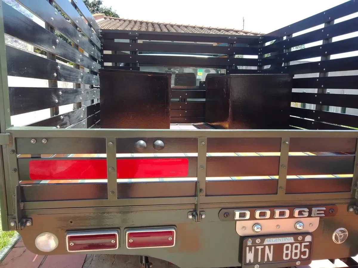 Dodge D100 D 100514739598546718722