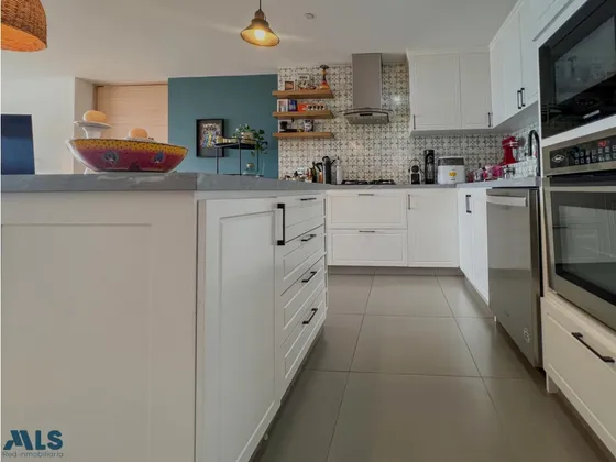 Hermosa Vista Y Cómodos Espacios!(mls#248522)