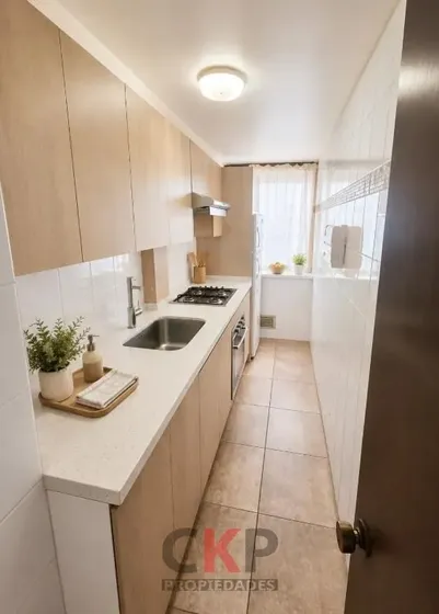 1 Cuadra Metro Manquehue 2 Dor - 2 Baños Estc Bodega - 75m2