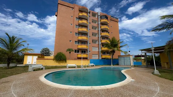 Re/max 2 Mil Vende, Espectacular Penthouse, En Residencias Redoma Park, Los Robles, Nueva Esparta, Isla De Margarita