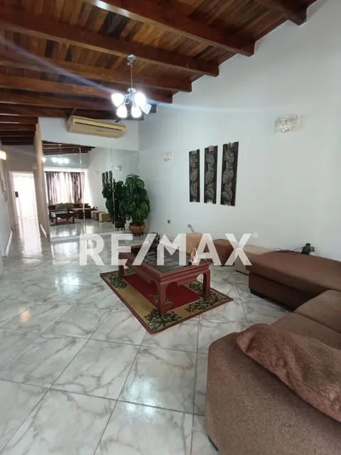 Casa En Playa El Angel Av. Aldonza Manrique, Isla De Margarita Cod: 1145