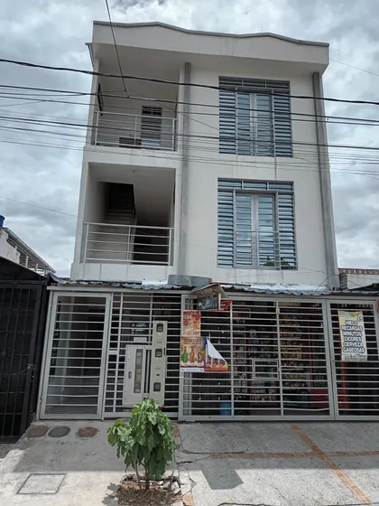 Vendo Casa Rentable Tres Pisos Independientes 