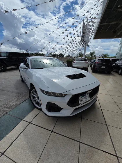 Ford Mustang 5.0l Gt V8 At