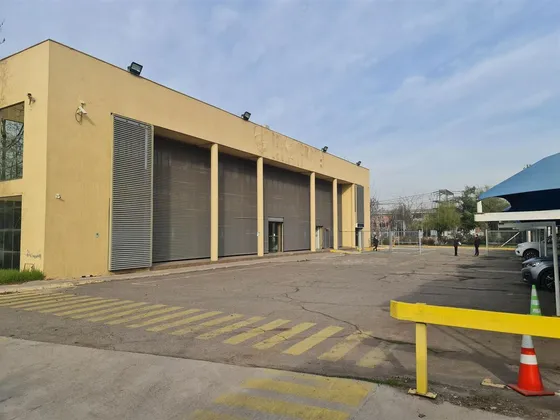 Bodega Industrial En Arriendo En Quilicura