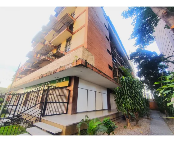 Alquilo Apartamento 100m2 Los Palos Grandes 6698
