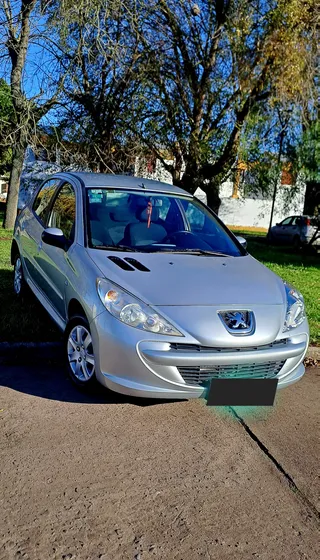 Peugeot 207 1.4 Allure 75cv