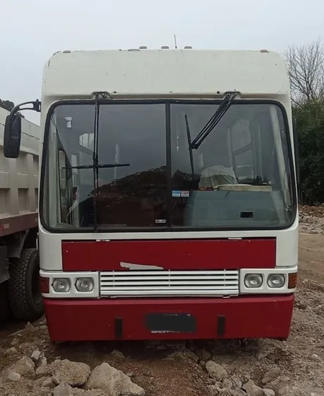 Omnibus Mercedes Benz Para Casa Rodante. Proyecto A Terminar