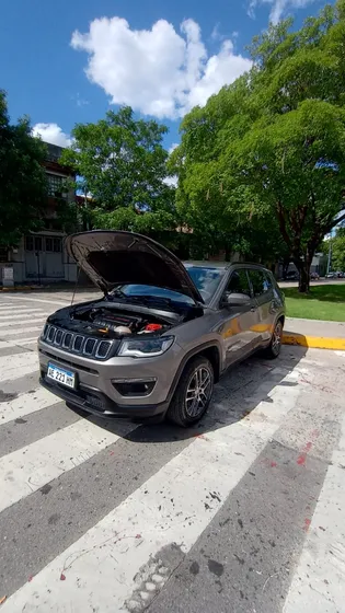 Jeep Compass 2.4 Sport