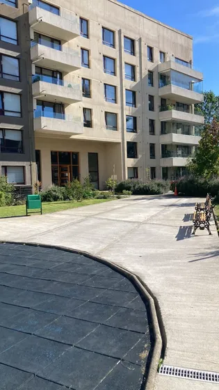 Departamento En Condominio En Isla Teja