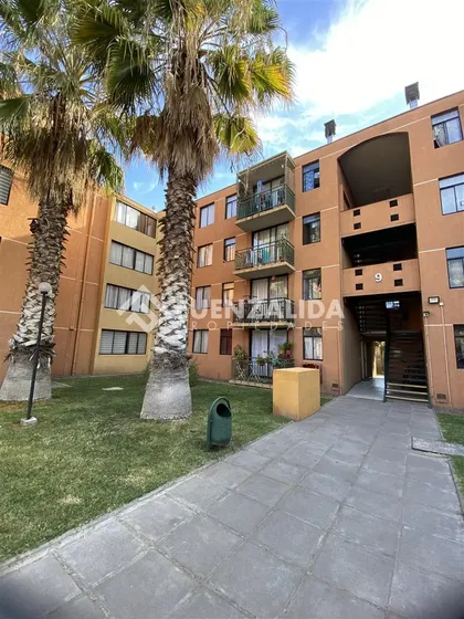 Departamento En Venta De 3 Dorm. En Maipú