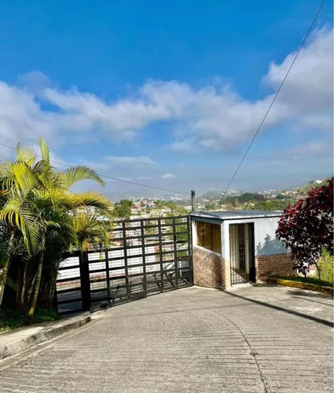 Se Venden Town House  Financiado Lomas De Urquia