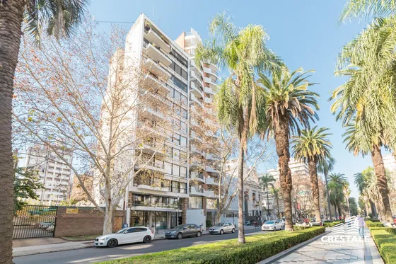 Venta Departamento 3 Dormitorios Piso Exclusivo - Bv. Oroño, Rosario, Santa Fe.
