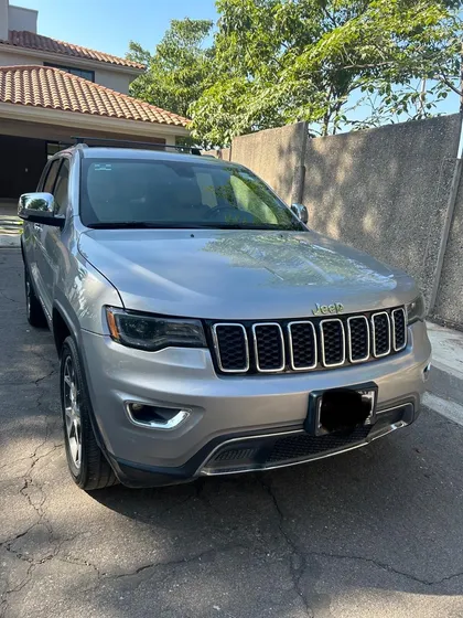 Jeep Grand Cherokee 3.6 Limited Lujo 4x2 At