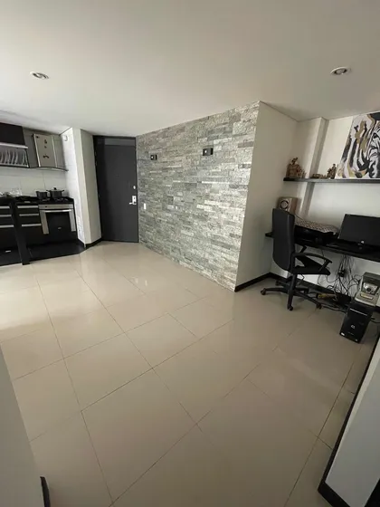 Apartamento En Venta Hayuelos 77 M2 Cerca Al Aeropuerto Y Cc Hayuelos 