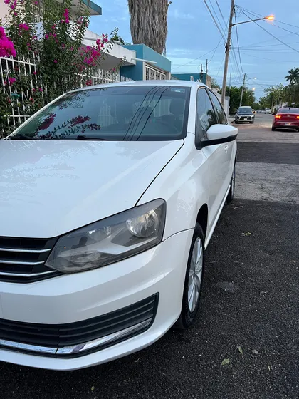 Volkswagen Sedan Vento Standard Confor