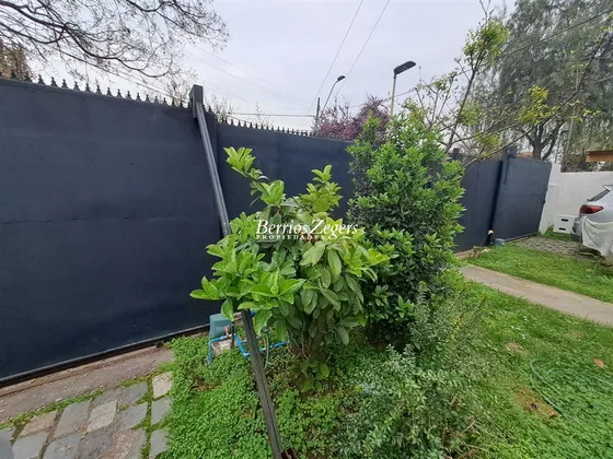 Casa Venta De 4 Dorm., Bilbao, Lider, Colegios En Las Condes