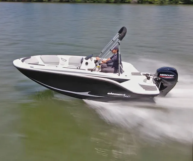 Lancha Bayliner Element M15 Motor Mercury 50 Hp Trailer