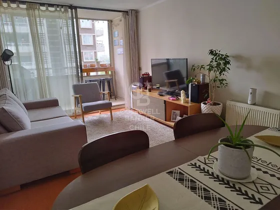 Moderno Departamento Familiar Con Terraza En Macul