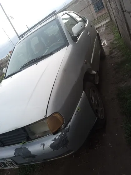 Volkswagen Polo Classic 1.6 Mi
