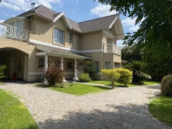 Casa En Alquiler - Barrio Solar Del Bosque - Canning
