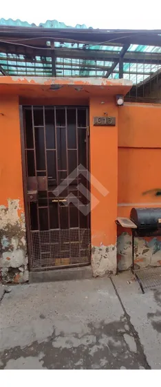 Casa En Venta De 3 Dorm. En Estación Central