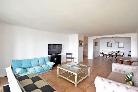Se Vende Departamento En La Avenida Del Mar