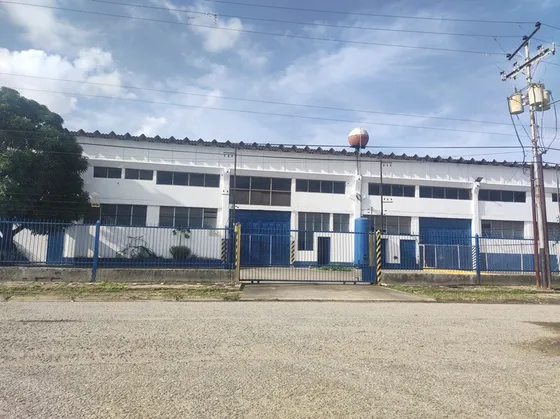 Se Vende Galpon En Cagua 
