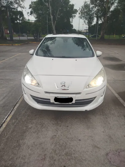 Peugeot 408 2.0 Feline 143cv
