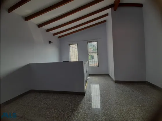Venta De Casa Segundo Piso Duples Guayabal(mls#247872)