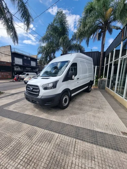 Ford Transit 2.2 Furgon Mediano 350te