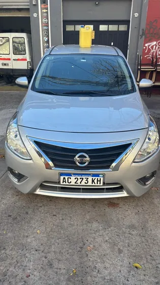 Nissan Versa 1.6 Exclusive At