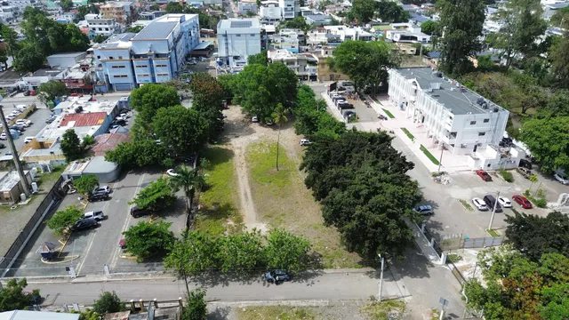 Ozuna Inmobiliaria Vende 6000 Metros Centro De La Ciudad