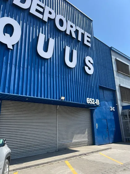 Bodega Comercial Recoleta