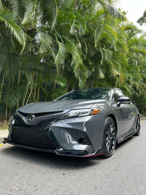 Toyota Camry Trd