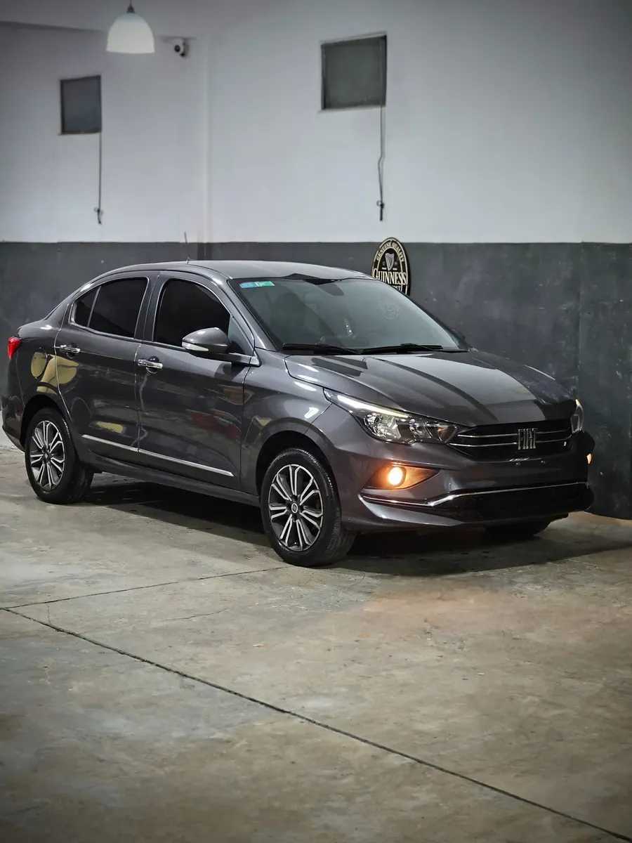 Fiat Cronos 1.3 Precision CVT516807407981701127