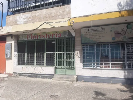 Locales Comerciales En Venta Ubicados En Plena Av. Bolivar Norte
