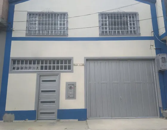 Vendo Dos Bodegas Contiguas Independientes - Rentando Engativa
