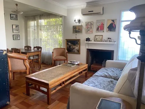 Casa En Venta De 3 Dorm. En Las Condes, Metro H. Magallanes