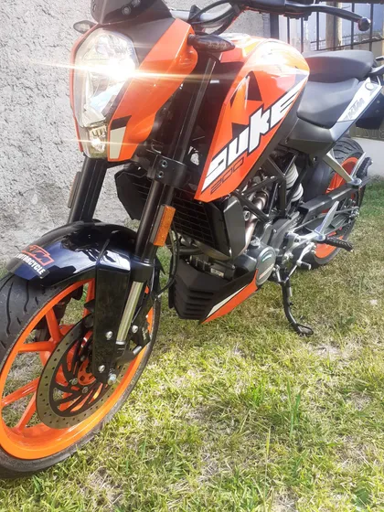 Duke 200