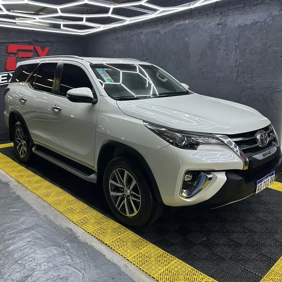 Toyota Hilux SW4 2.8 Srx 177cv 4x4 7as At