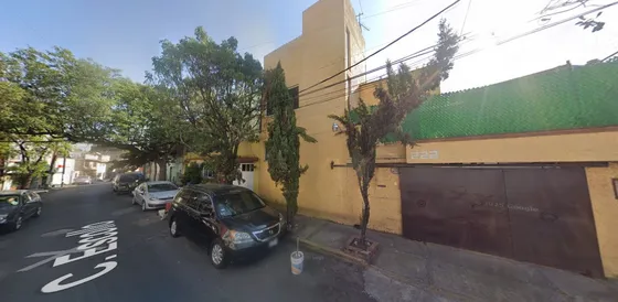 Casa En Venta De Dos Niveles, Ubicada En La Colonia Ampliacion Aguilas Delegacion Alvaro Obregon