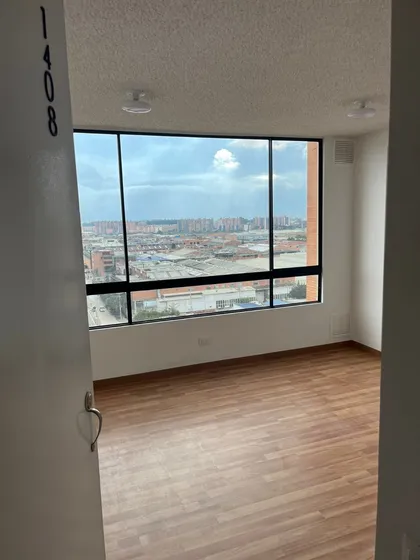 Excelente Apto Exterior De 2 Habitaciones En Conjunto Cierzo Con Zona Social. Parqueadero Por Sorteo.