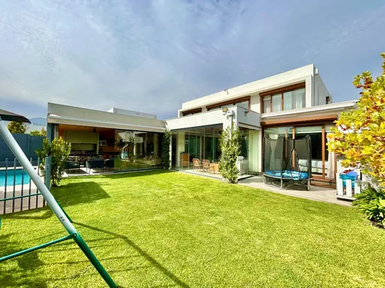 Condominio Los Quillayes ,  No Perimetral 5d/ 4b