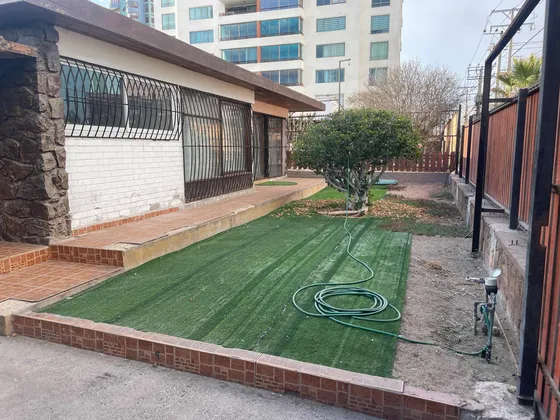 Arriendo Casa En Sector Península, 485 Mts2