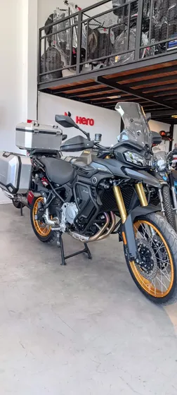 Voge 900 Dsx