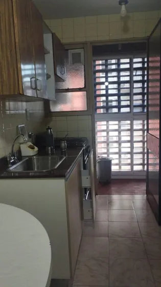 Departamento En Alquiler - 3 Dormitorios 2 Baños - Caballito