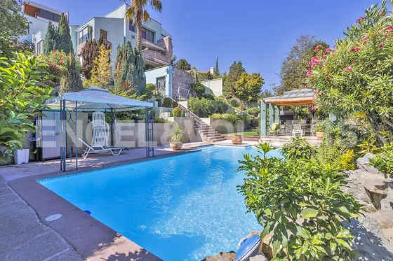 Venta Casa Con Vista Panorámica - Quinchamalí